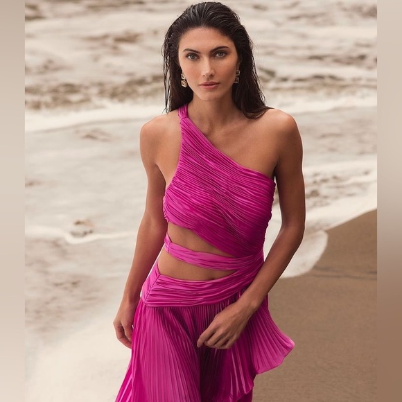 Mac Duggal One Shoulder Pleated Charmeuse Gown with Slit 49837 - Picture 3 of 16